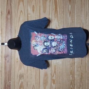 FRIENDS Short Sleeve T-Shirt Size Small